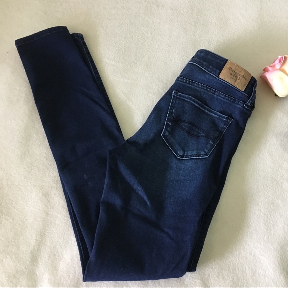 Abercrombie & Fitch Jeans/ jegging size 0